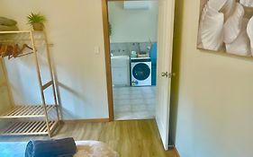 Wakelin Studio Guesthouse-Peace, Privacy, Seaviews